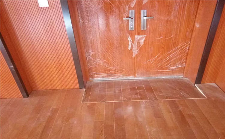 20厚舞蹈房木地板價(jià)格是多少錢?