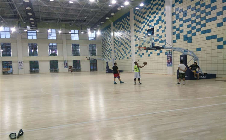 專業體育館木地板廠家有哪些