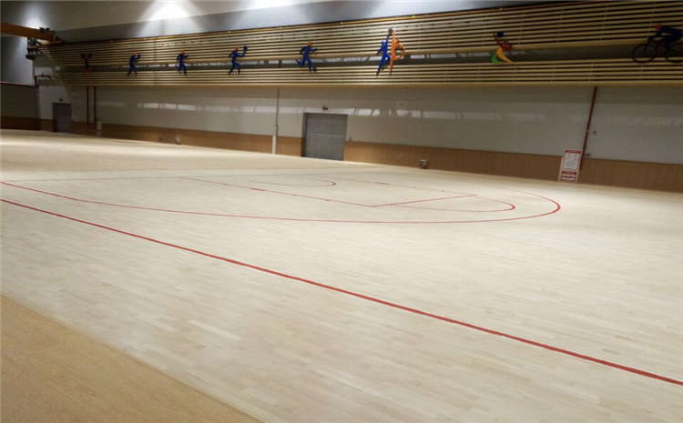 22厚木地板籃球館安裝工藝