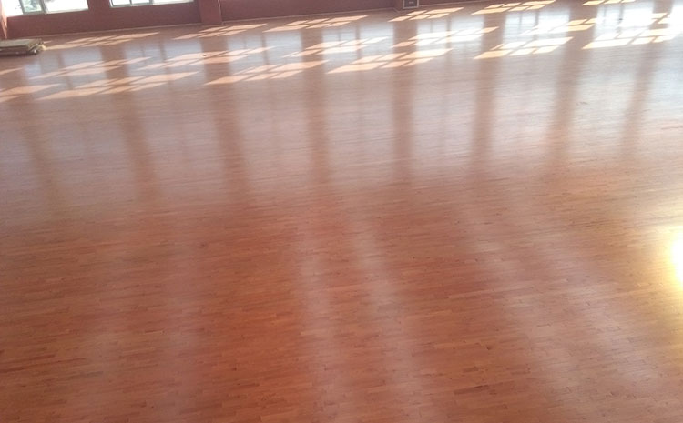 室內(nèi)體育場(chǎng)館木地板牌子有哪些