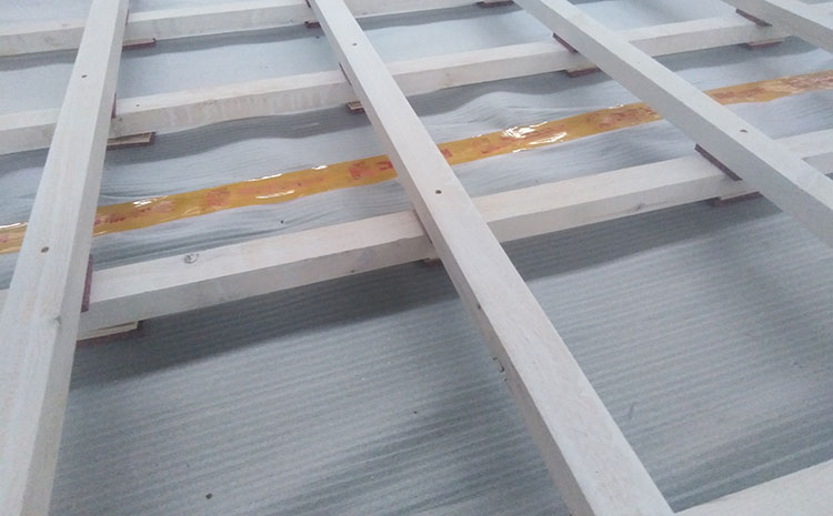 福建硬木企口體育木地板哪個(gè)好