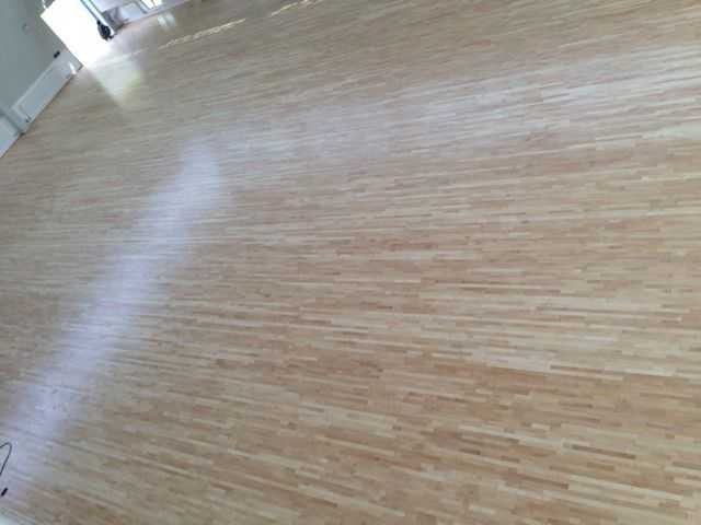 �W�ϵذ�н��½������������ֻ@���^ľ�ذ���O