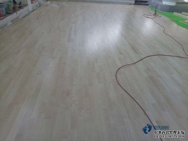 甘肅柞木體育場(chǎng)地板品牌電話