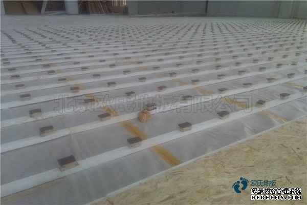 甘肅柞木體育場(chǎng)地板品牌電話